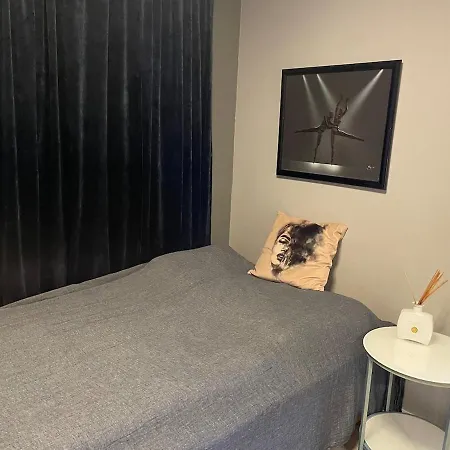 Comfortable 2-room With Everything Included *