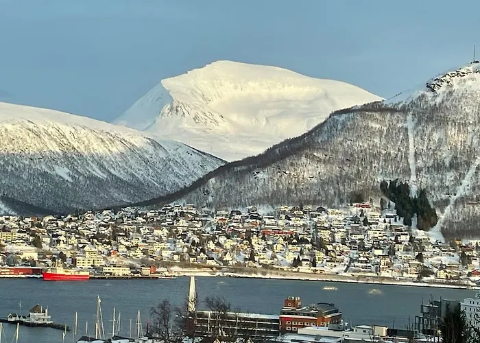 Comfortable 2-room With Everything Included Apartman Tromsø